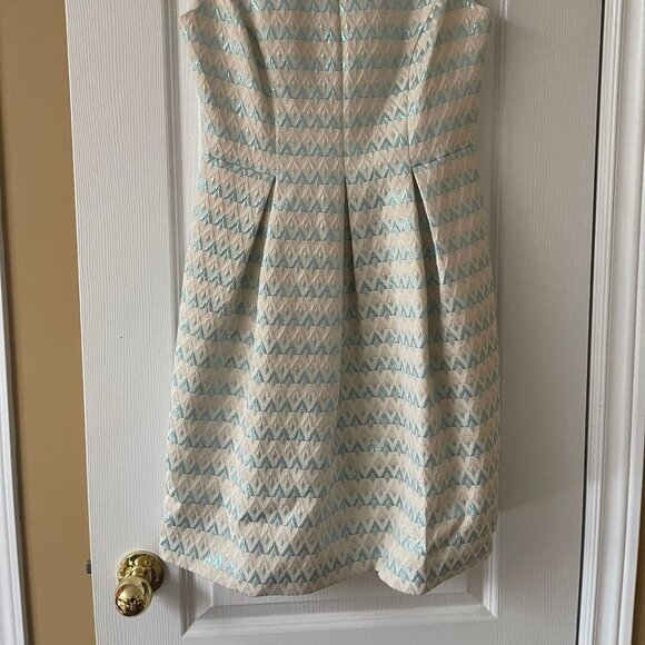 Vince Camuto Dress - Picture 2 of 6